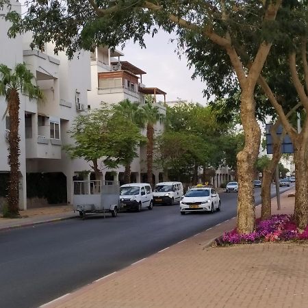 Nelly'S Housing Unit Apartment Eilat Exterior foto