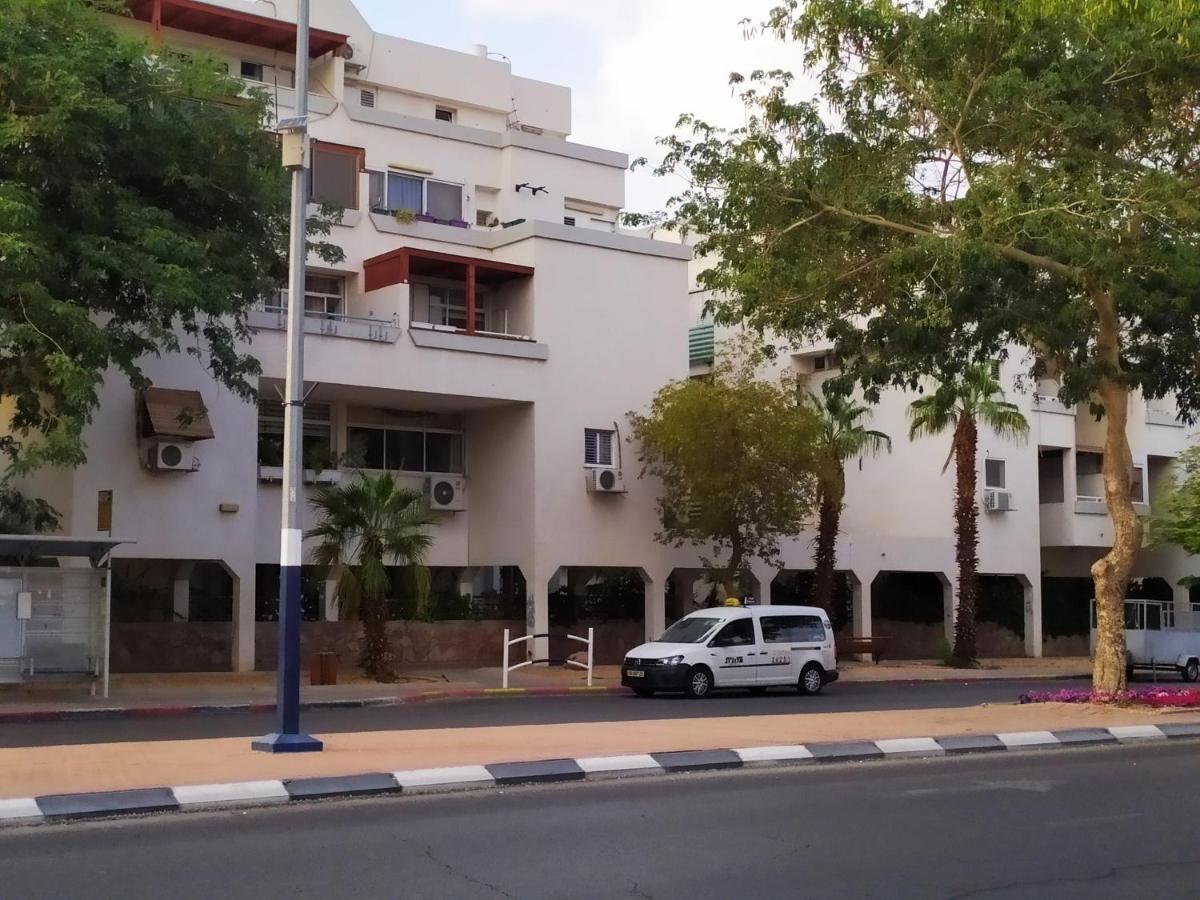Nelly'S Housing Unit Apartment Eilat Exterior foto