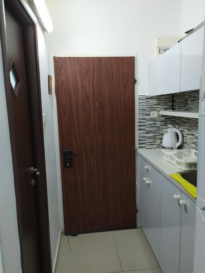 Nelly'S Housing Unit Apartment Eilat Exterior foto