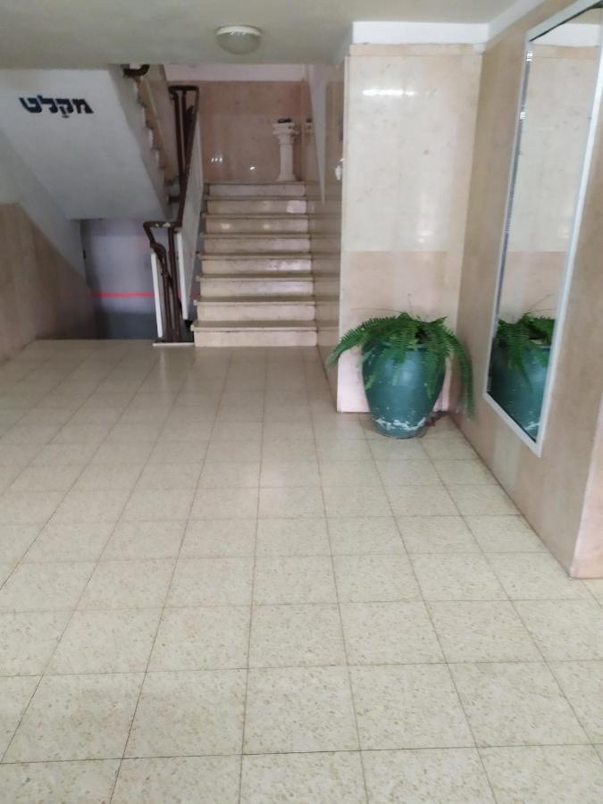 Nelly'S Housing Unit Apartment Eilat Exterior foto